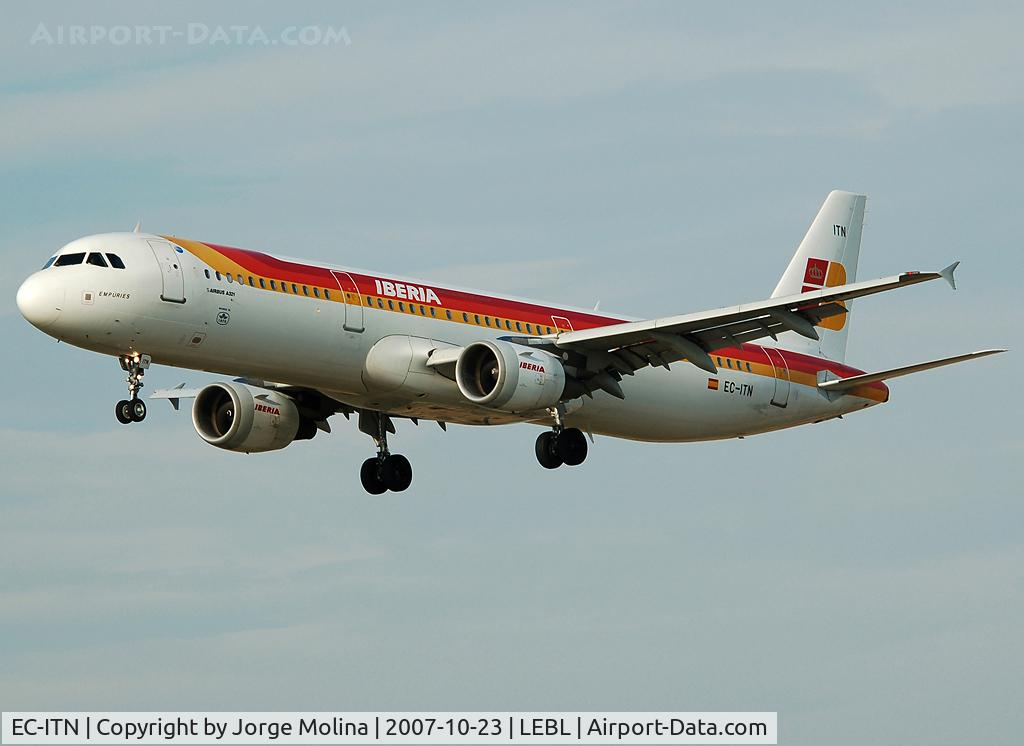 EC-ITN, 2003 Airbus A321-212 C/N 2115, 