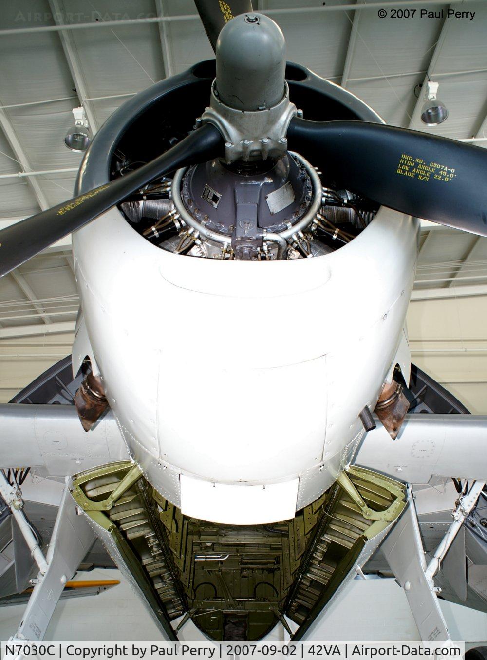 N7030C, Grumman TBM-3E Avenger C/N 3516, Just look at that cavernous (for a single engine) weapons bay!