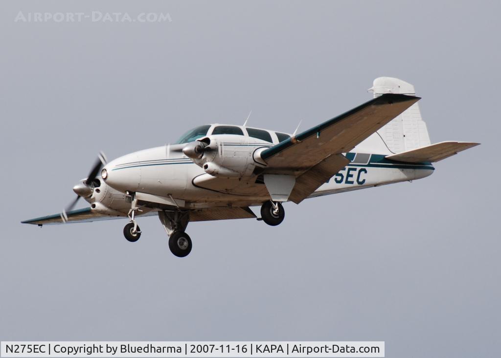 N275EC, 1958 Beech 95 C/N TD-111, Approach to 17L