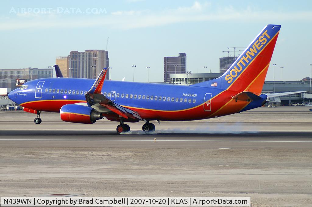 N439WN, 2003 Boeing 737-7H4 C/N 29834, Southwest Airlines - 'The Donald G. Ogden' / 2003 Boeing 737-7H4