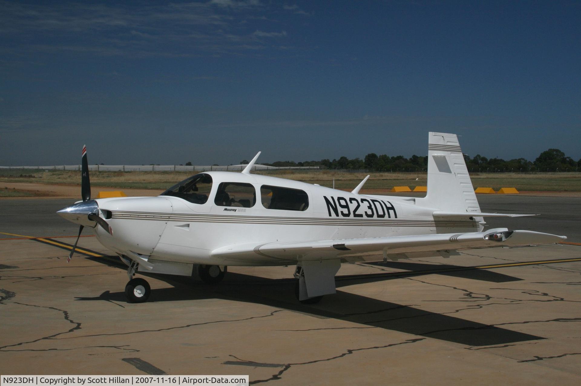 N923DH, 1995 Mooney M20J 201 C/N 24-3368, N923DH at Parafield Airport