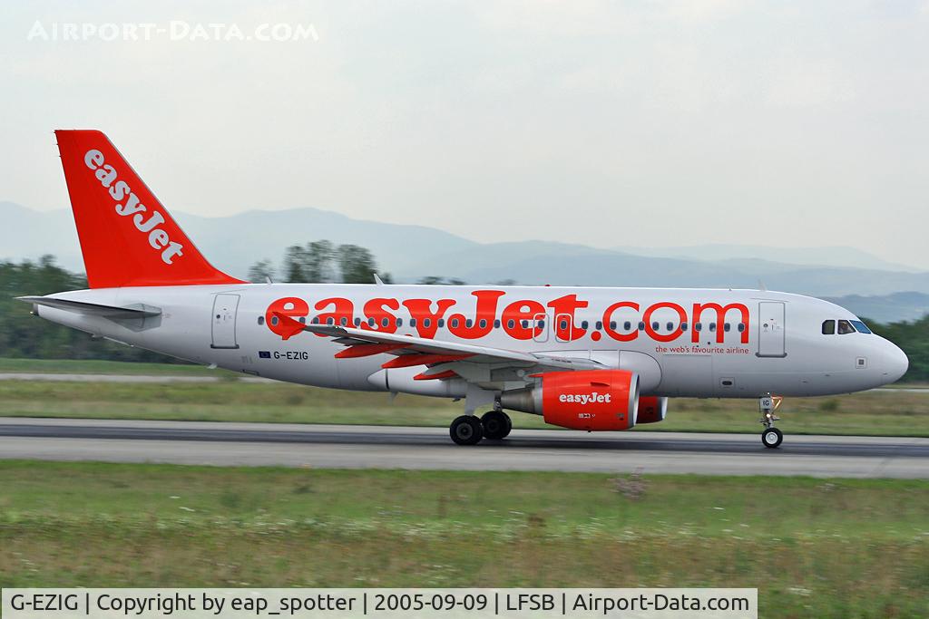 G-EZIG, 2005 Airbus A319-111 C/N 2460, departing rwy 16