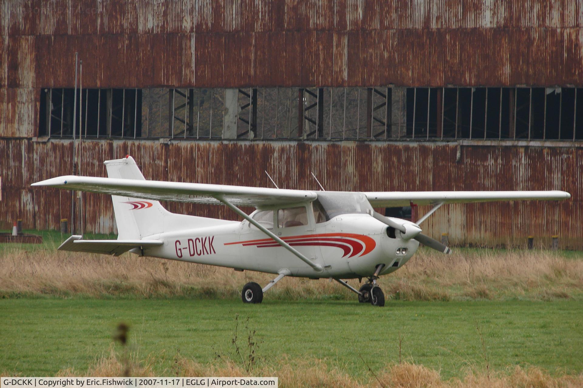 G-DCKK, 1977 Reims F172N Skyhawk C/N 1589, 2. G-DCKK visiting Panshanger
