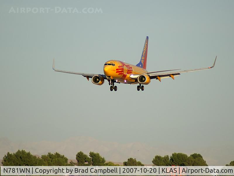 N781WN, 2000 Boeing 737-7H4 C/N 30601, Southwest Airlines - 'New Mexico' / 2000 Boeing 737-7H4
