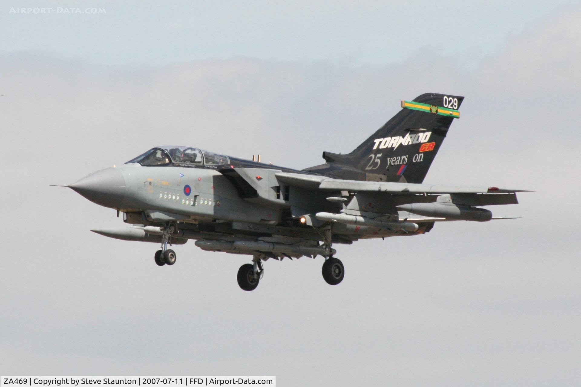 ZA469, 1983 Panavia Tornado GR.4 C/N 288/BS099/3135, Royal International Air Tattoo 2007