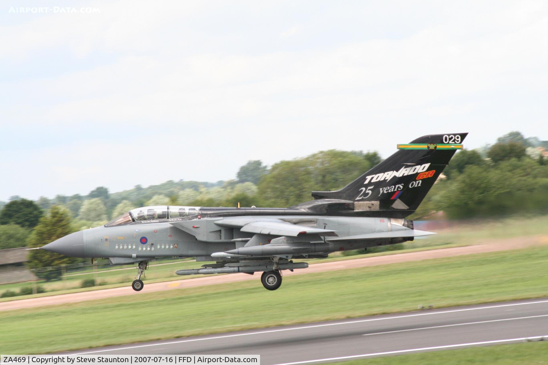 ZA469, 1983 Panavia Tornado GR.4 C/N 288/BS099/3135, Royal International Air Tattoo 2007