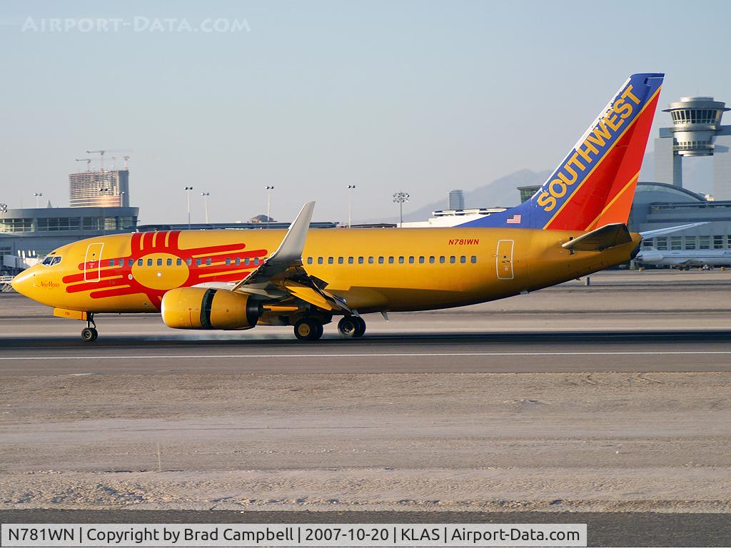 N781WN, 2000 Boeing 737-7H4 C/N 30601, Southwest Airlines - 'New Mexico' / 2000 Boeing 737-7H4