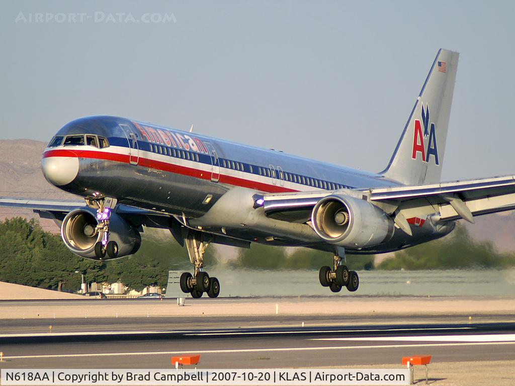 N618AA, 1989 Boeing 757-223 C/N 24526, American Airlines / 1989 Boeing 757-223