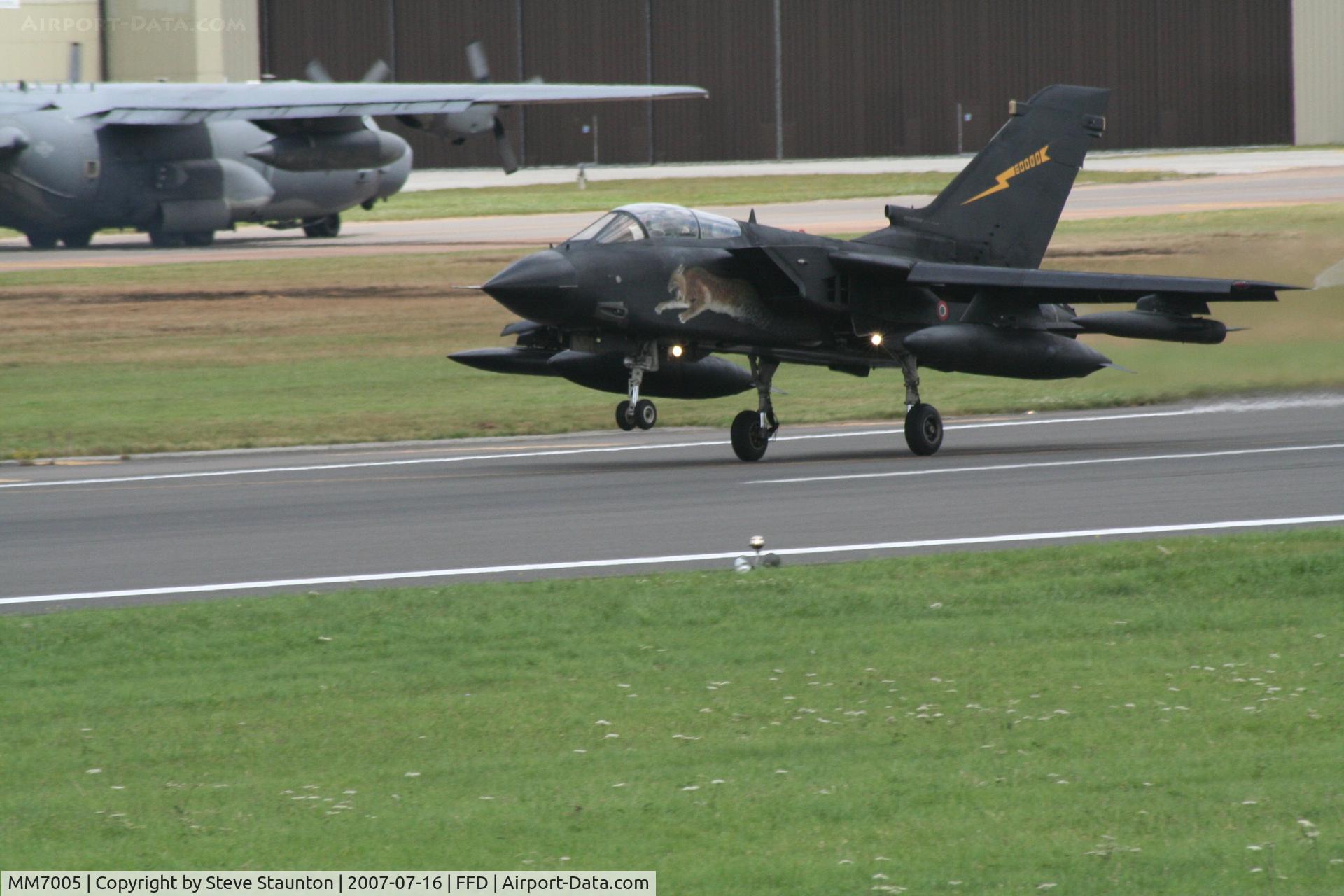 MM7005, 1982 Panavia Tornado IDS C/N 094/IS004/5007, Royal International Air Tattoo 2007