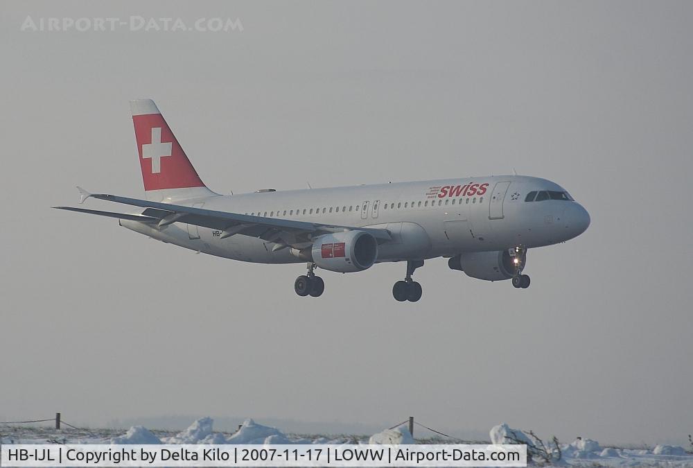 HB-IJL, 1996 Airbus A320-214 C/N 603, SWISS A320