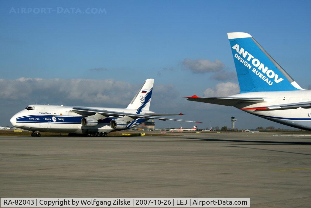RA-82043, 1990 Antonov An-124-100 Ruslan C/N 9773054155101/0607, visitor