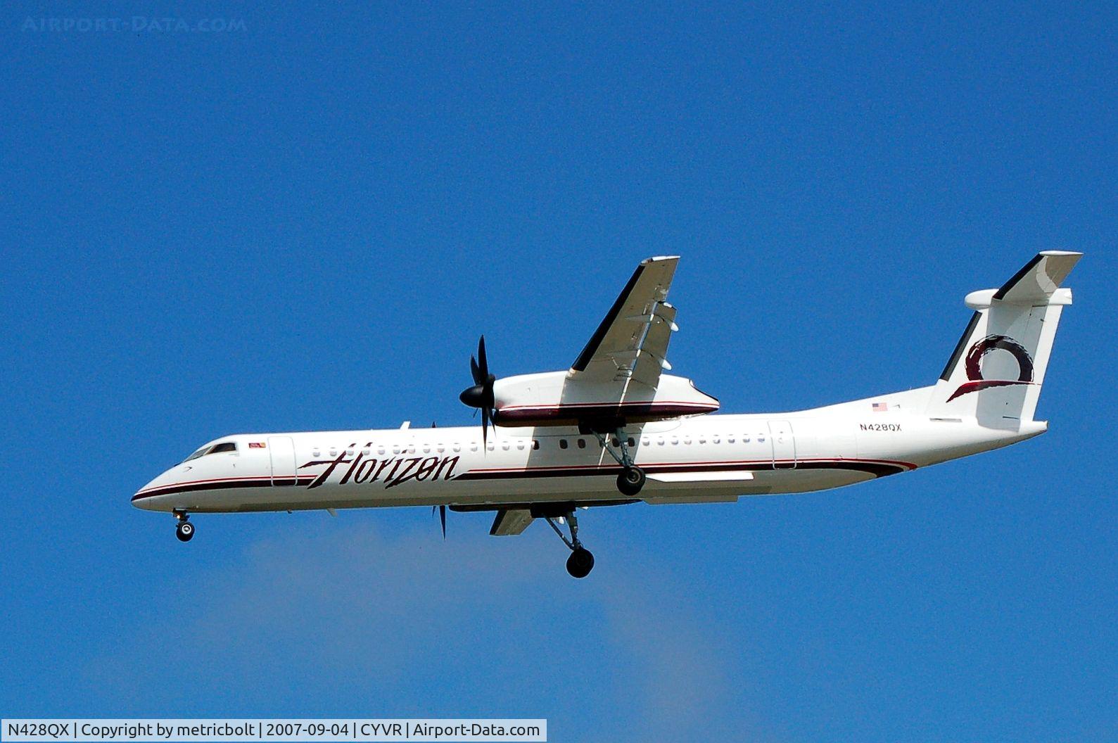 N428QX, 2007 De Havilland Canada DHC-8-402 Dash 8 C/N 4160, arriving in YVR