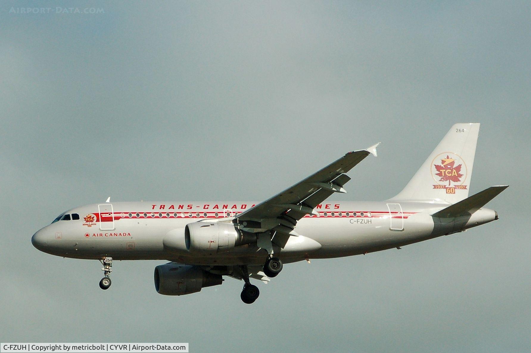C-FZUH, 1997 Airbus A319-114 C/N 711, still in TCA livery after all these years,NOv.2007