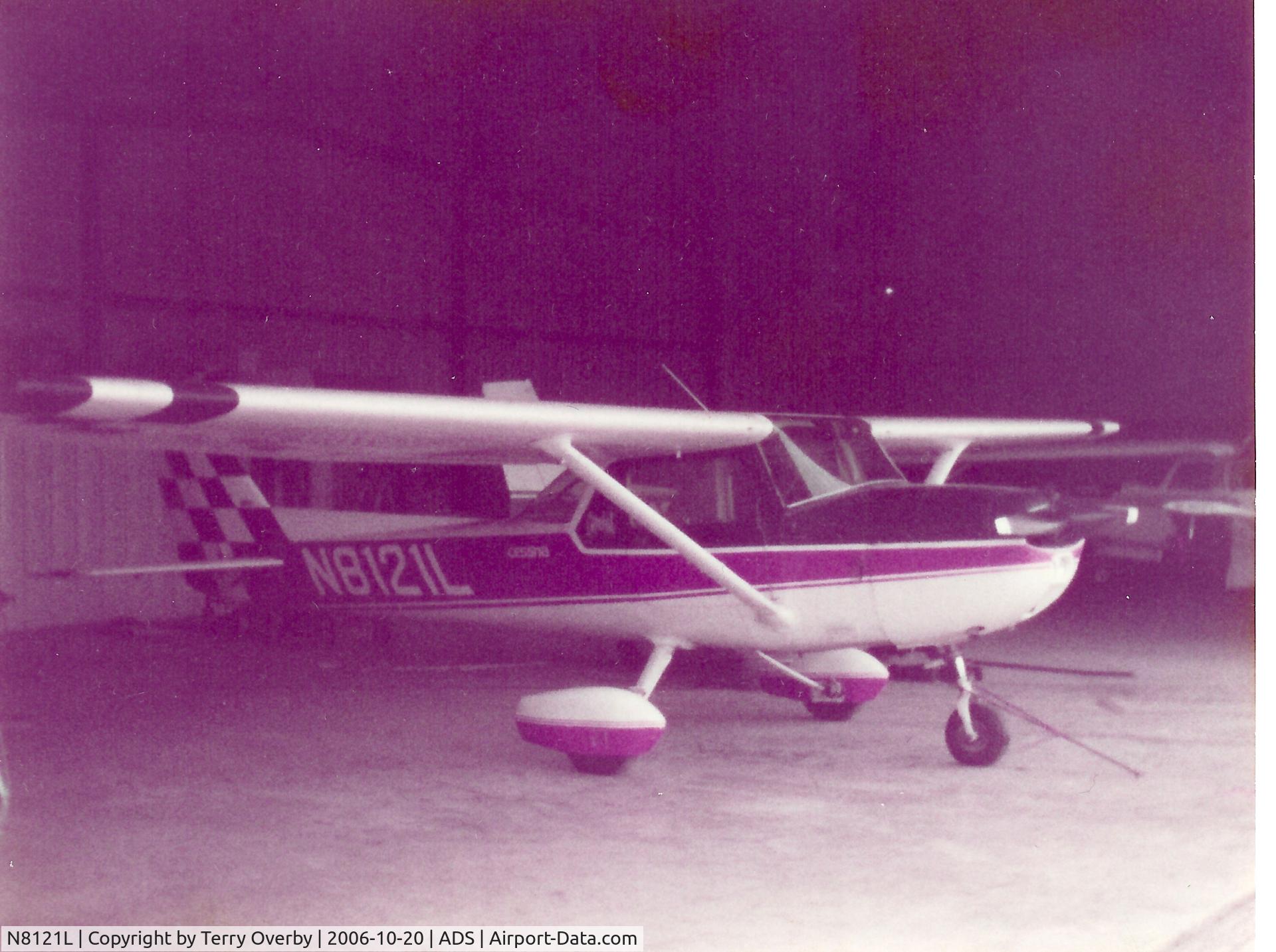 N8121L, Cessna A150L Aerobat C/N A1500497, Cessna 150 Aerobat