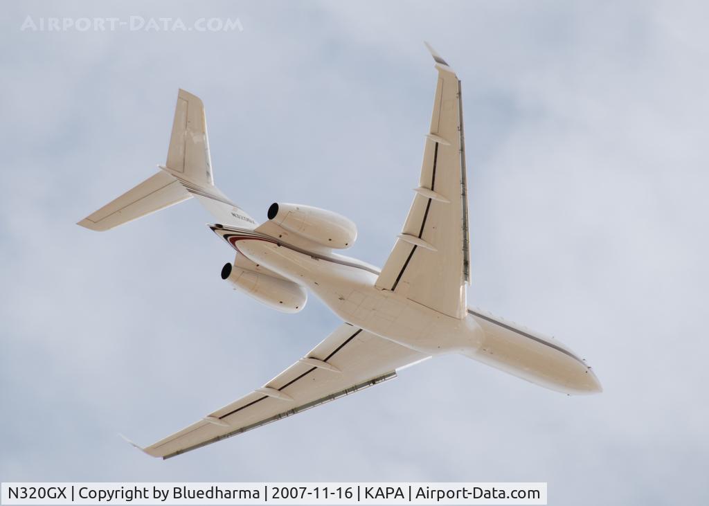 N320GX, 2002 Bombardier BD-700-1A10 Global Express C/N 9116, Takeoff from 35R