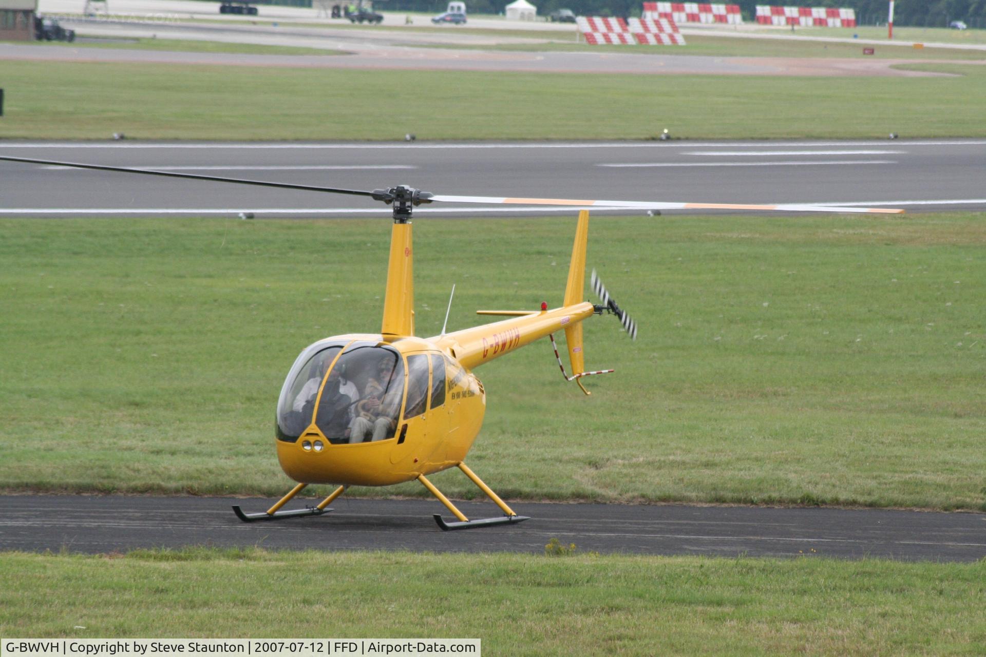 G-BWVH, 1994 Robinson R44 Astro C/N 0072, Royal International Air Tattoo 2007 (with David Jason as 