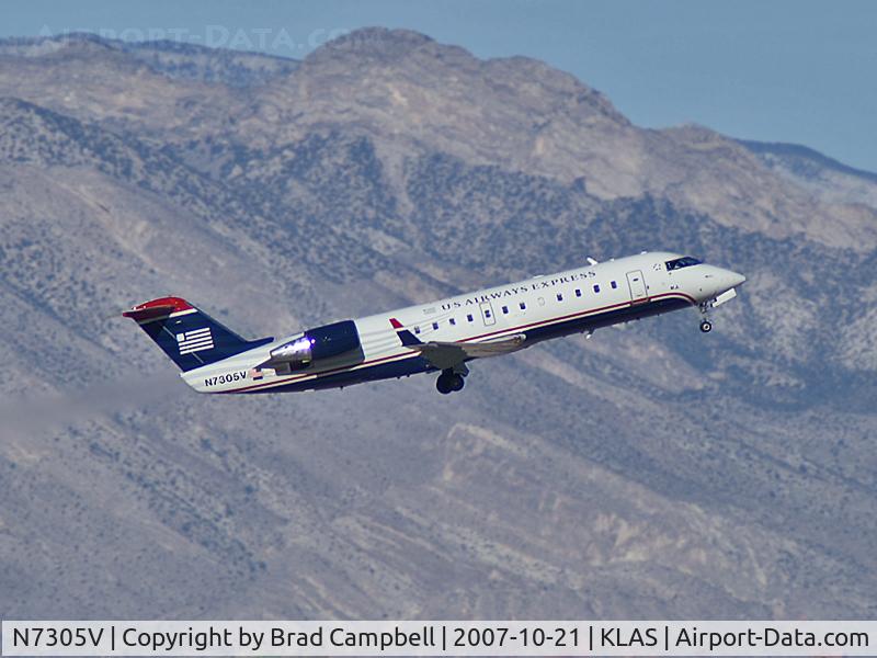 N7305V, 1999 Bombardier CRJ-200LR (CL-600-2B19) C/N 7305, US Airways Express / 1999 Bombardier Inc CL-600-2B19