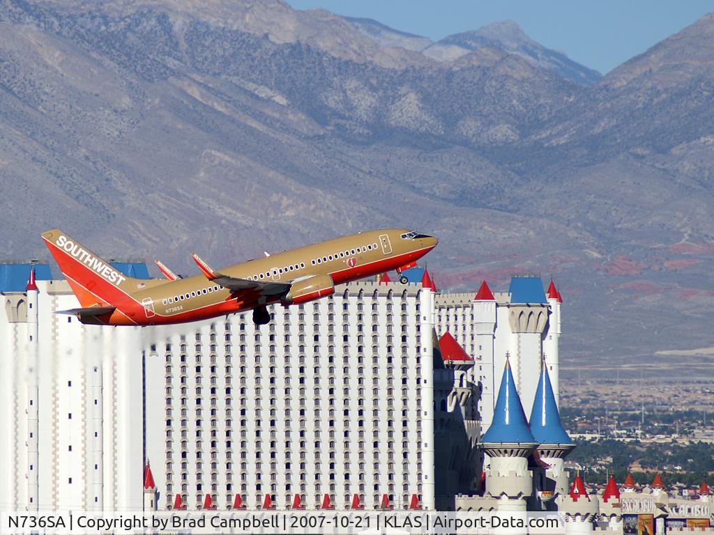 N736SA, 1999 Boeing 737-7H4 C/N 27868, Southwest Airlines / 1999 Boeing 737-7H4