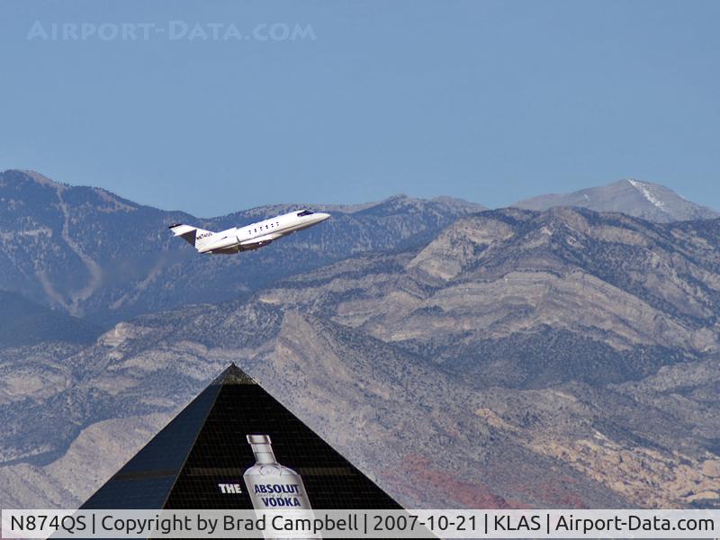 N874QS, 2000 Raytheon Hawker 800XP C/N 258474, NetJets & Rehrig Pacific Co. / 2000 Raytheon Aircraft Co. Hawker 800XP