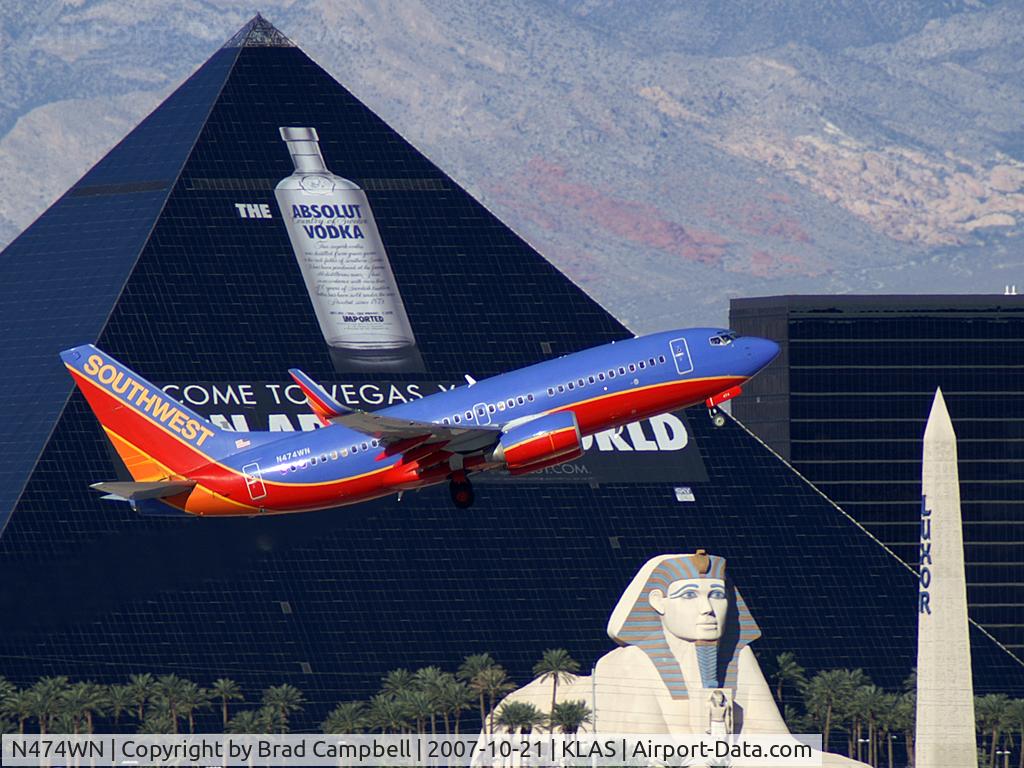 N474WN, 2004 Boeing 737-7H4 C/N 33861, Southwest Airlines / 2004 Boeing 737-7H4