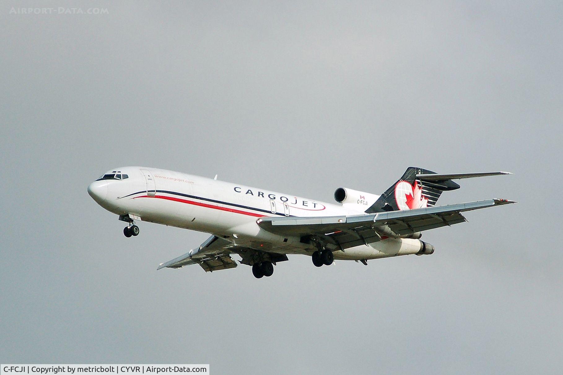 C-FCJI, 1980 Boeing 727-225 C/N 22435, landing at YVR,Nov.2007