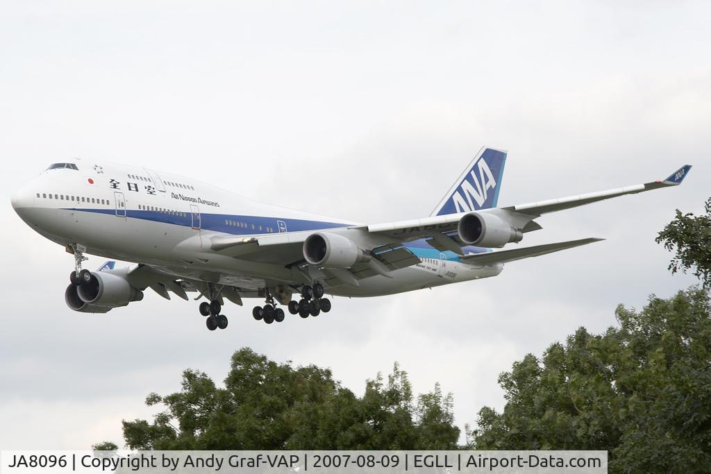 JA8096, 1990 Boeing 747-481 C/N 24920, ANA 747-400