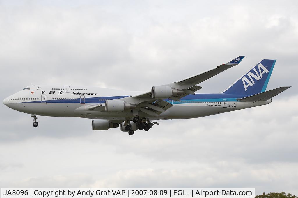 JA8096, 1990 Boeing 747-481 C/N 24920, ANA 747-400