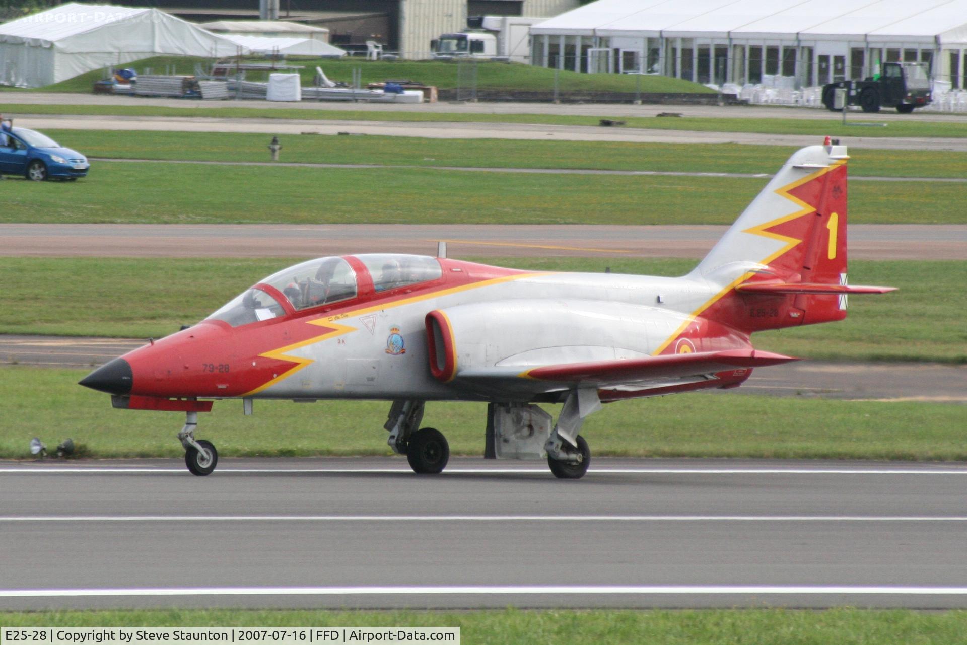 E25-28, CASA C-101EB Aviojet C/N EB01-28-028, Royal International Air Tattoo 2007