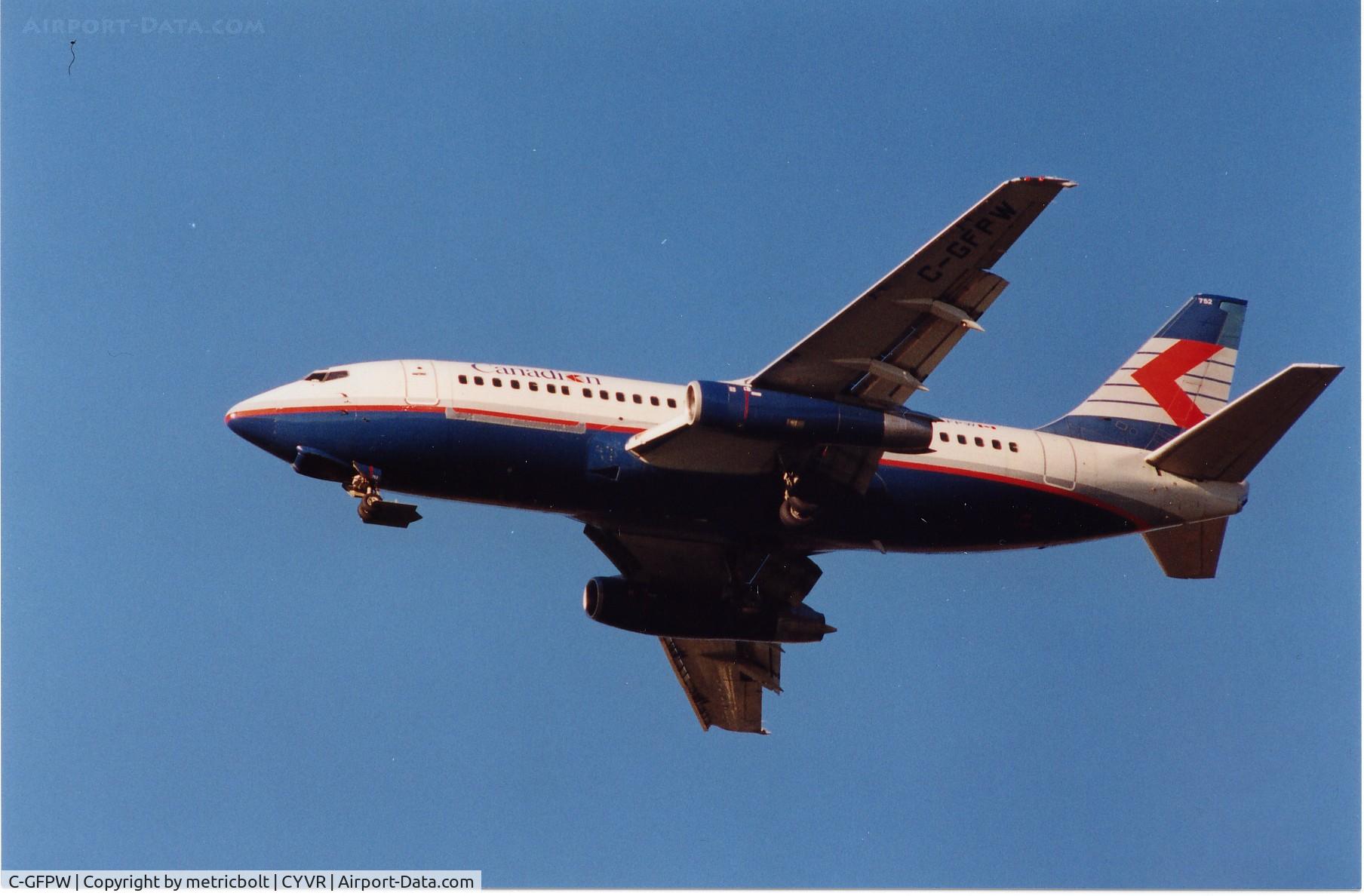 C-GFPW, 1976 Boeing 737-275C C/N 21294, Operating for Canadian Airlines in 1999