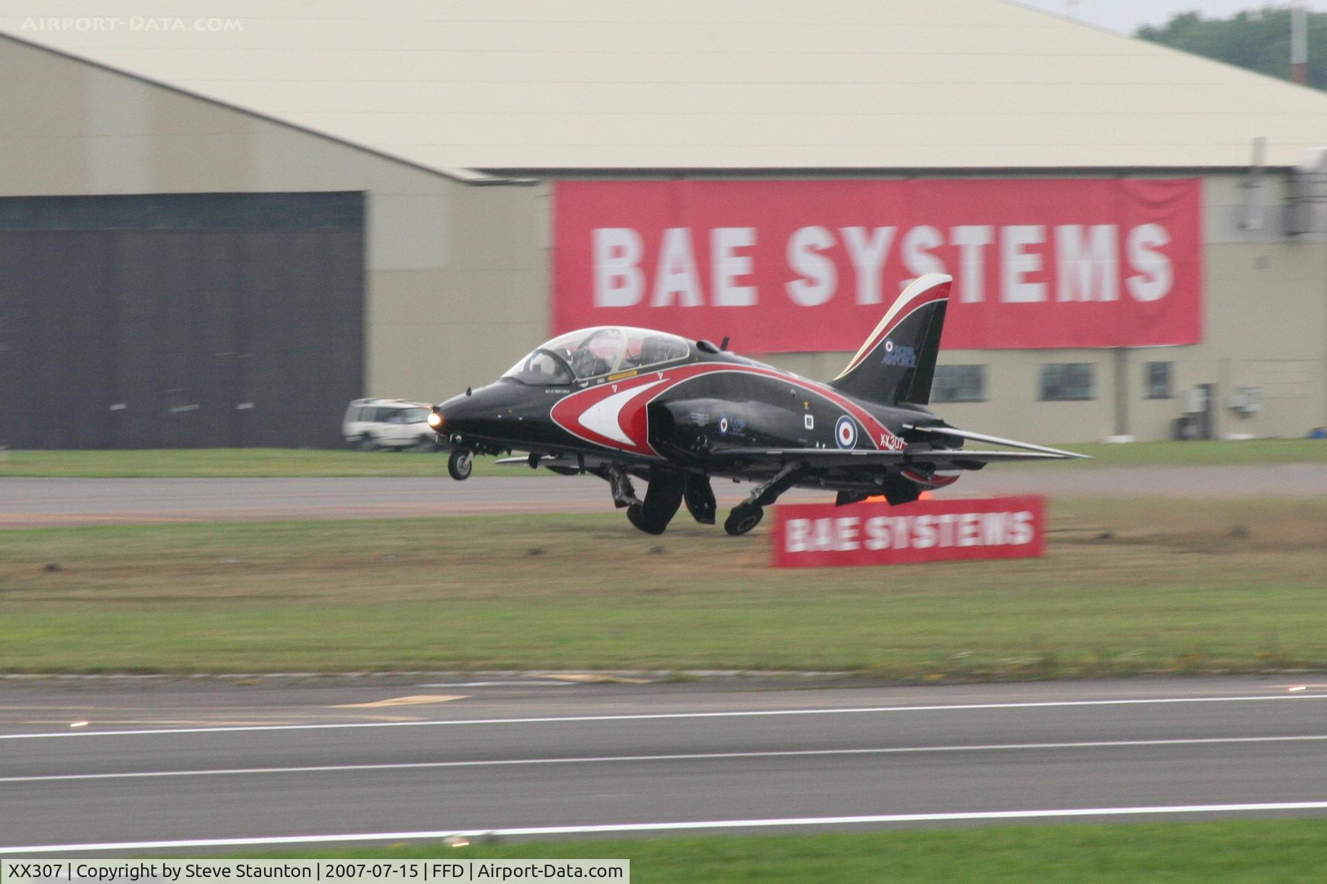 XX307, 1980 Hawker Siddeley Hawk T.1A C/N 141/312132, Royal International Air Tattoo 2007
