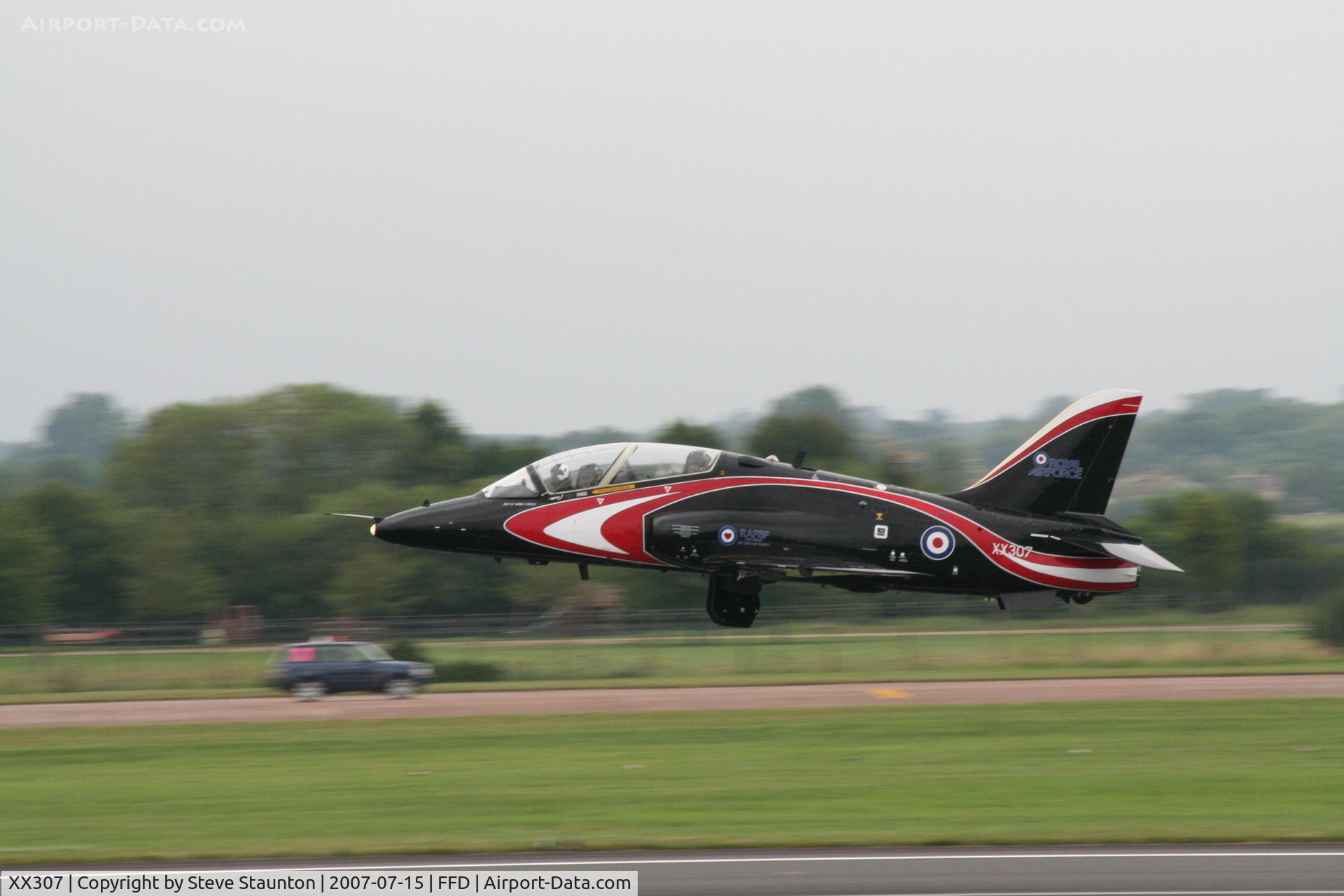 XX307, 1980 Hawker Siddeley Hawk T.1A C/N 141/312132, Royal International Air Tattoo 2007
