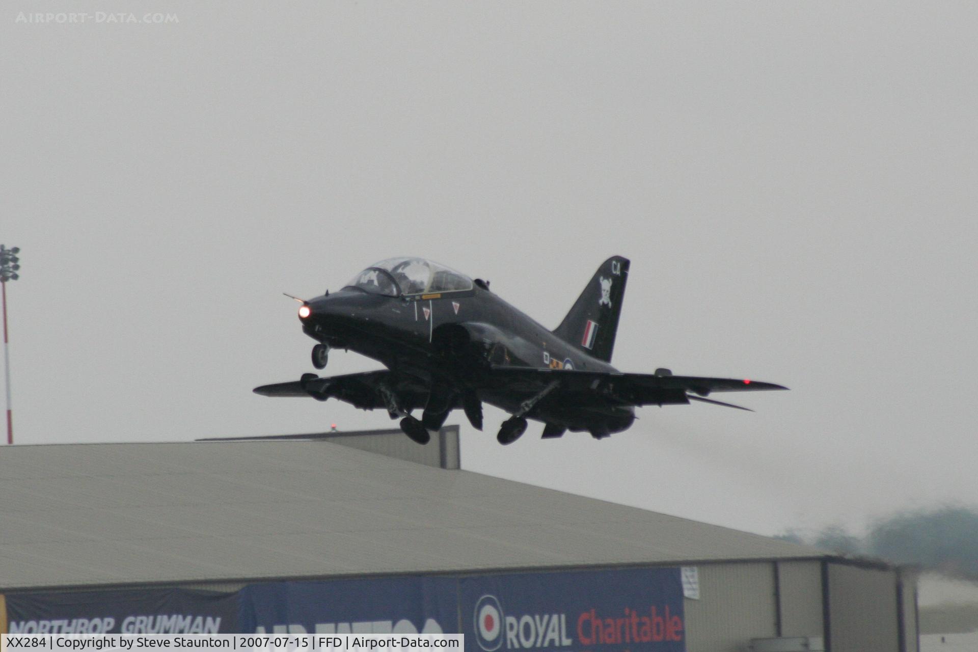 XX284, 1979 Hawker Siddeley Hawk T.1A C/N 110/312109, Royal International Air Tattoo 2007