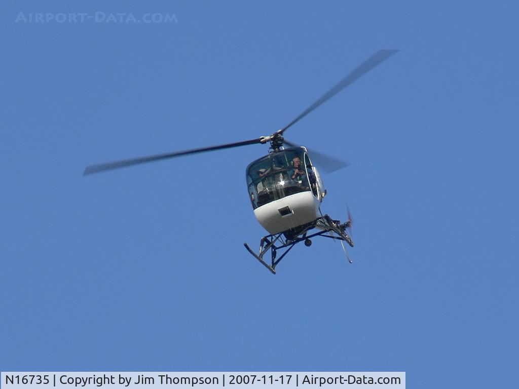 N16735, 2006 Schweizer 269C-1 C/N 0231, Panasonic Lumix FZ30 900mm f/3.7 at 1/1000 sec