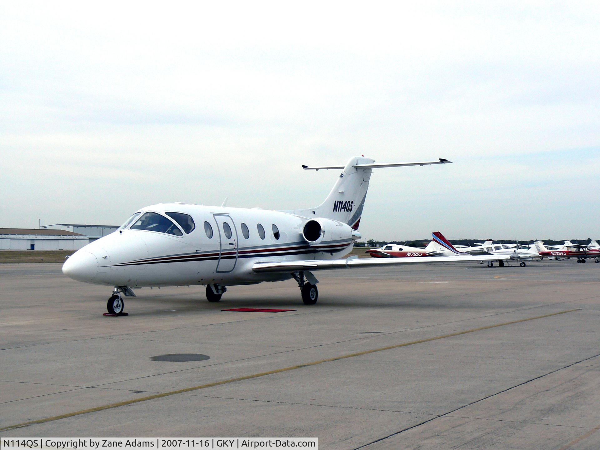 N114QS, 2007 Raytheon Beechjet 400A C/N RK-469, At Arlington Municipal