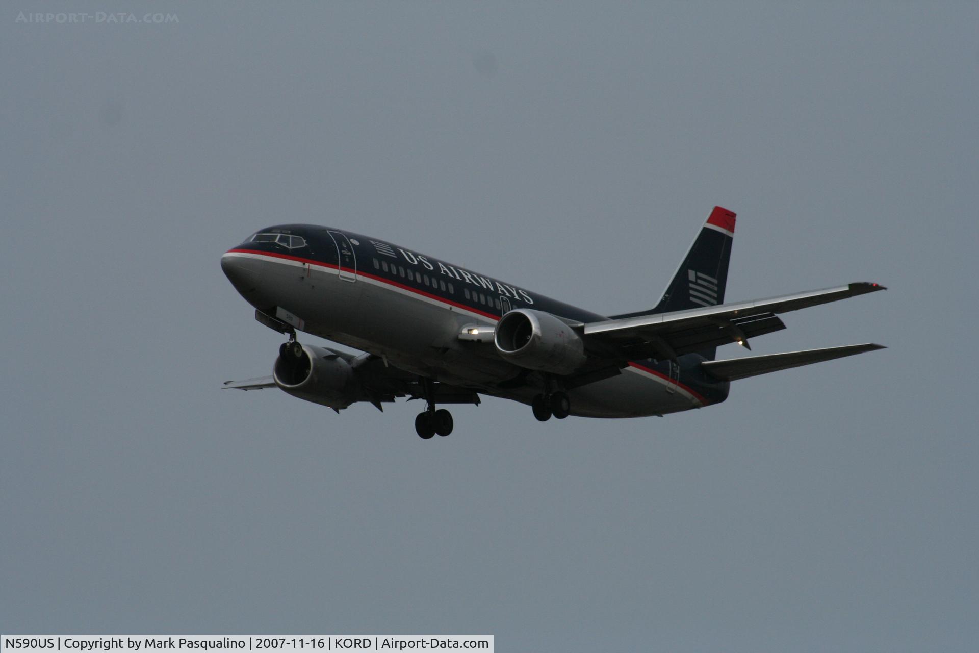 N590US, 1988 Boeing 737-301 C/N 23935, Boeing 737-300