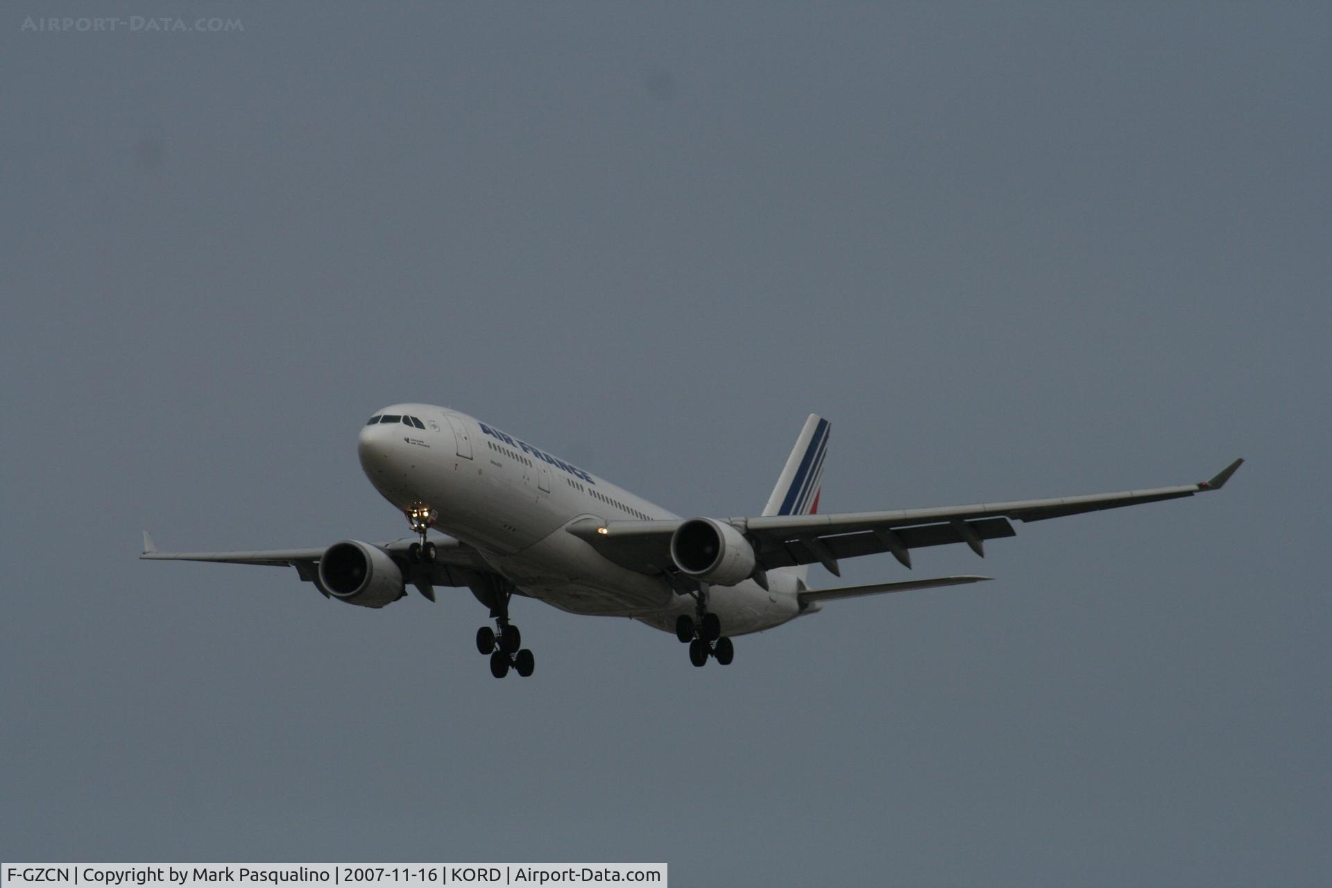 F-GZCN, 2004 Airbus A330-203 C/N 584, Airbus A330