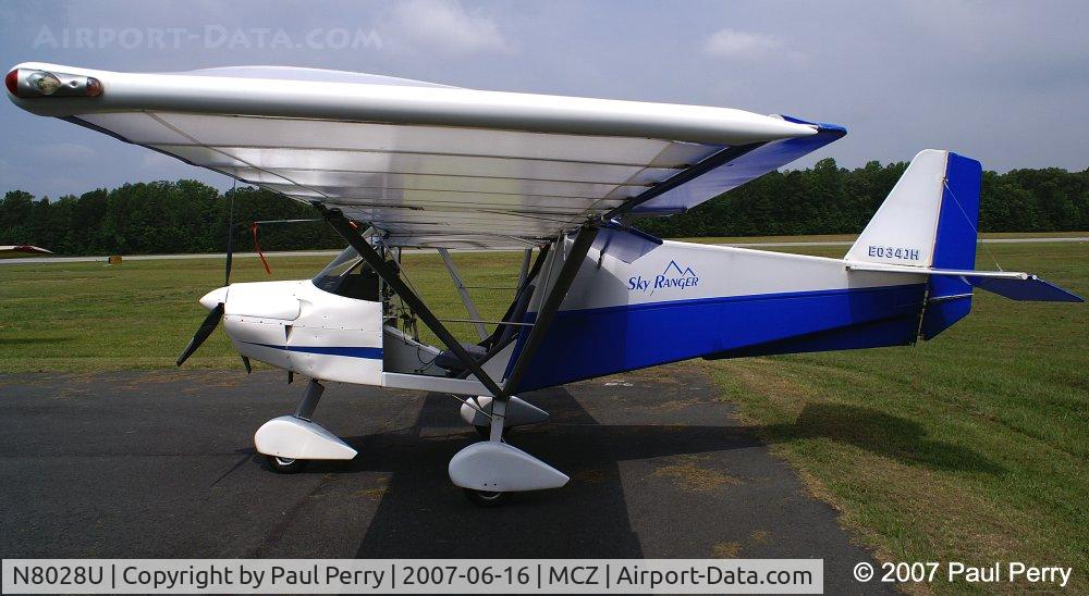 N8028U, 2005 Best Off Skyranger II C/N SKR0205572, Ahoskie based SkyRanger up close