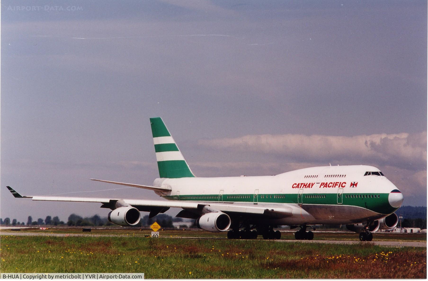 B-HUA, 1992 Boeing 747-467 C/N 25872, taxying for departure at YVR,Jul.1999
