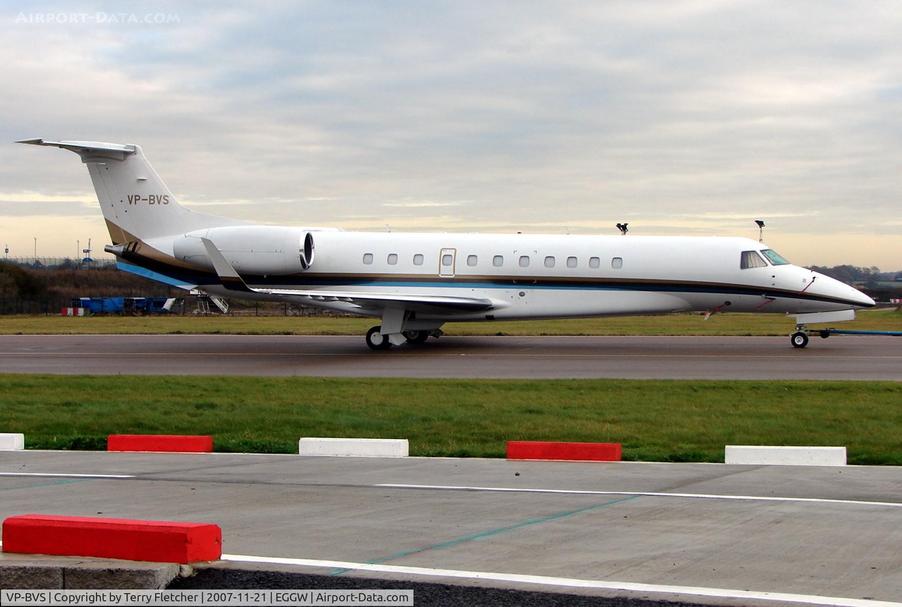 VP-BVS, 2006 Embraer EMB-135BJ Legacy 600 C/N 14500979, Legacy being pulled onto Harrod's ramp at Luton