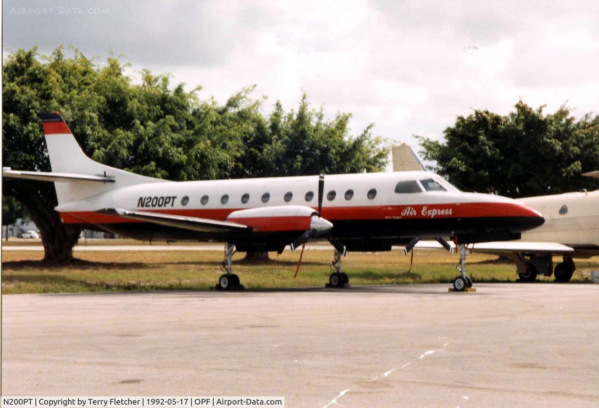 N200PT, 1974 Swearingen SA-226TC Metro II C/N TC-211EEEE, Private operated Swearingen at Opa Locka in 1992