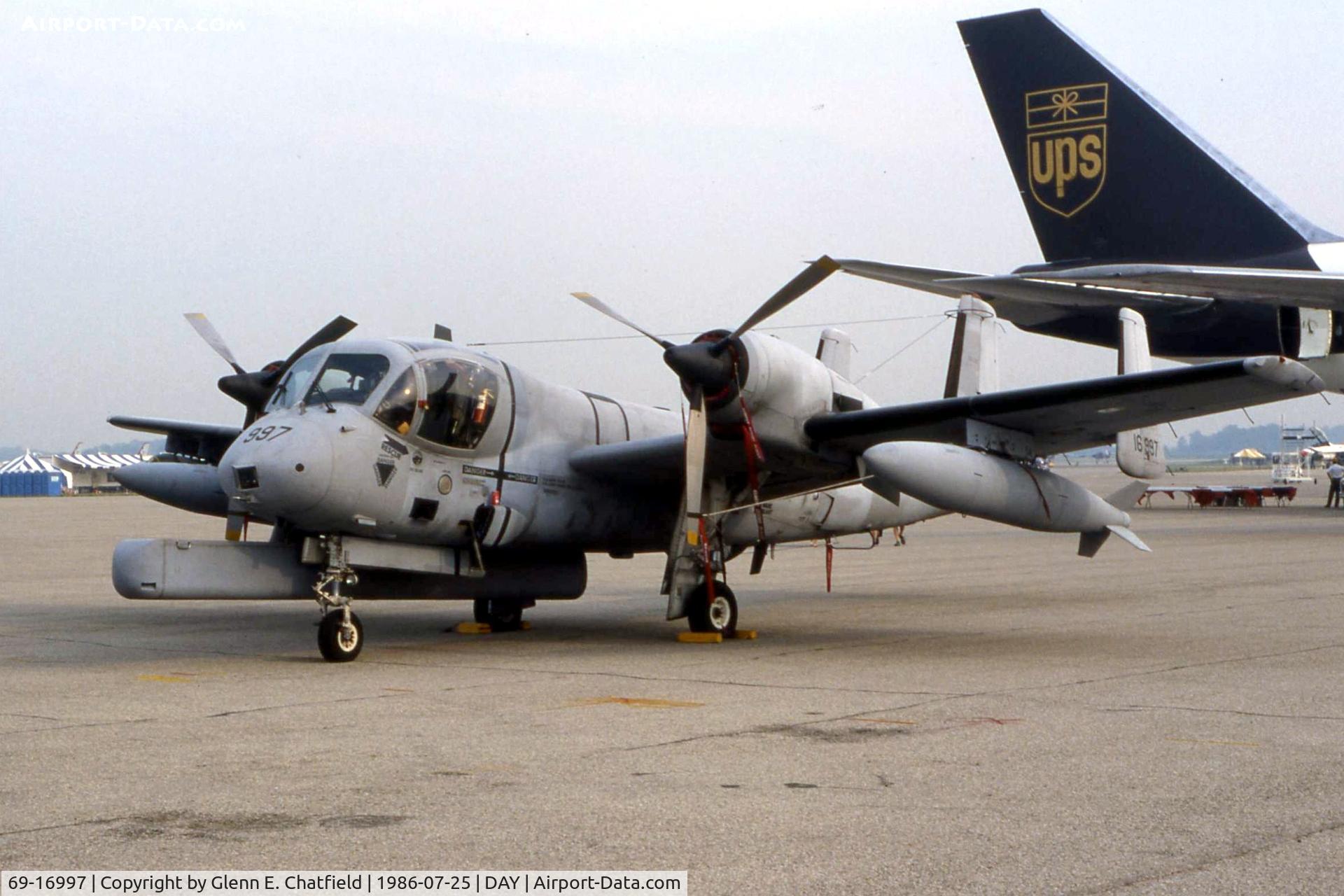 69-16997, 1968 Grumman OV-1D Mohawk C/N 8D, Grumman Mohawk at the Dayton International Air Show.
