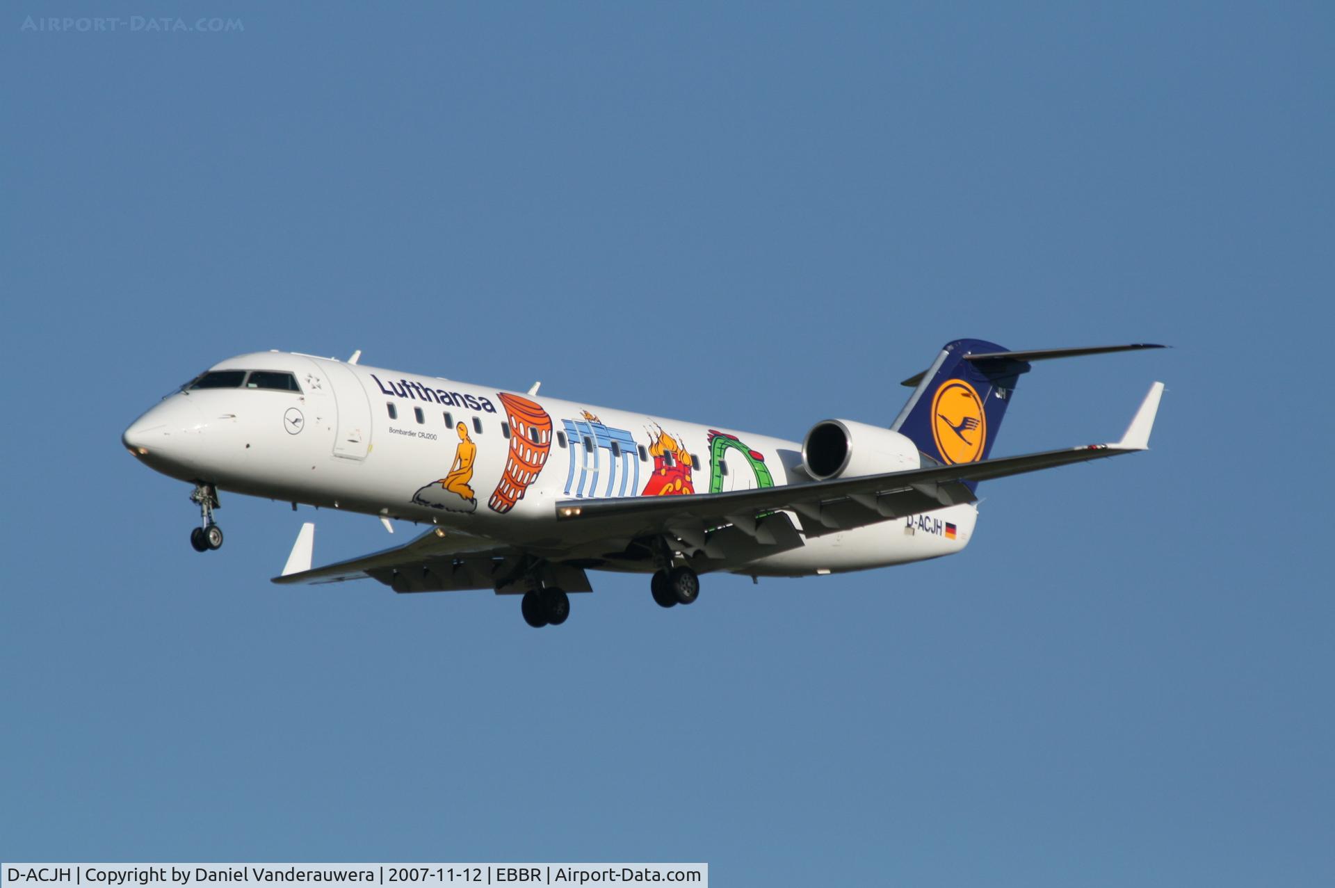 D-ACJH, 1998 Canadair CRJ-200LR (CL-600-2B19) C/N 7266, arrival of flight LH4632 to rwy 25L
