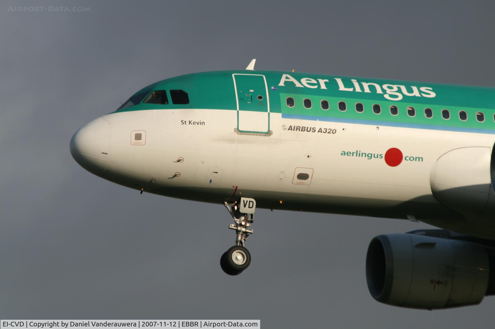 EI-CVD, 2001 Airbus A320-214 C/N 1467, arrival of flight EI630 to rwy 25L