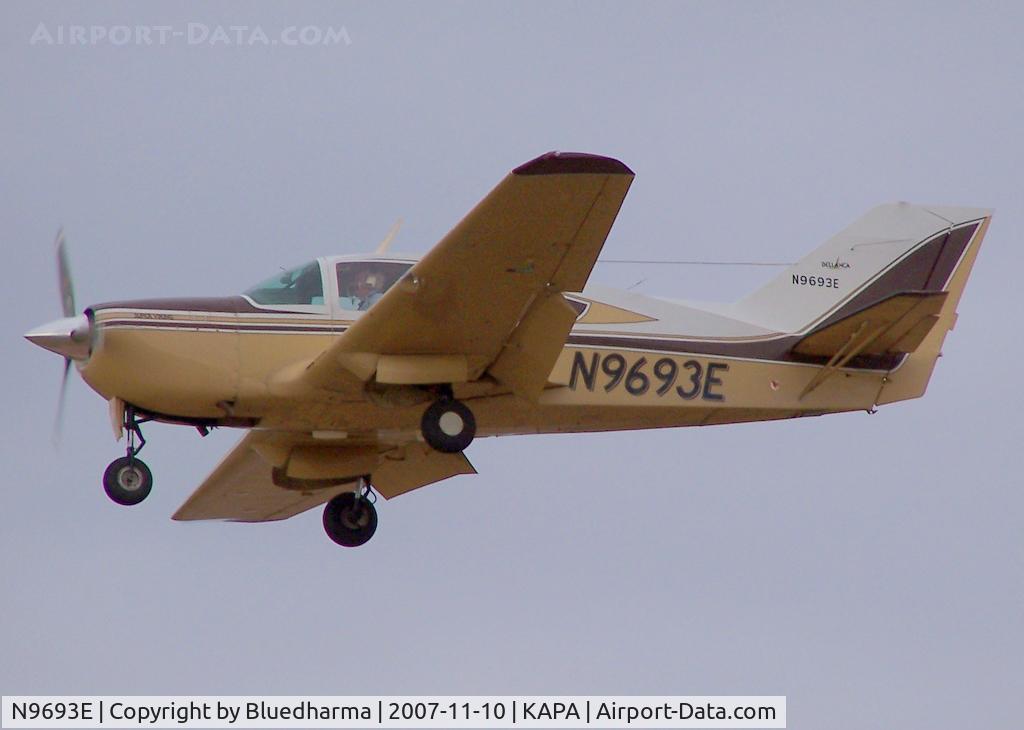 N9693E, 1976 Bellanca 17-30A Viking C/N 76-30840, Approach to 17L