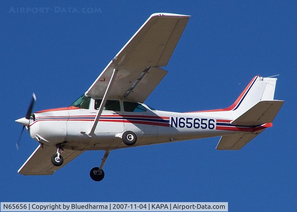 N65656, 1982 Cessna 172P C/N 17275802, Approach to 17L