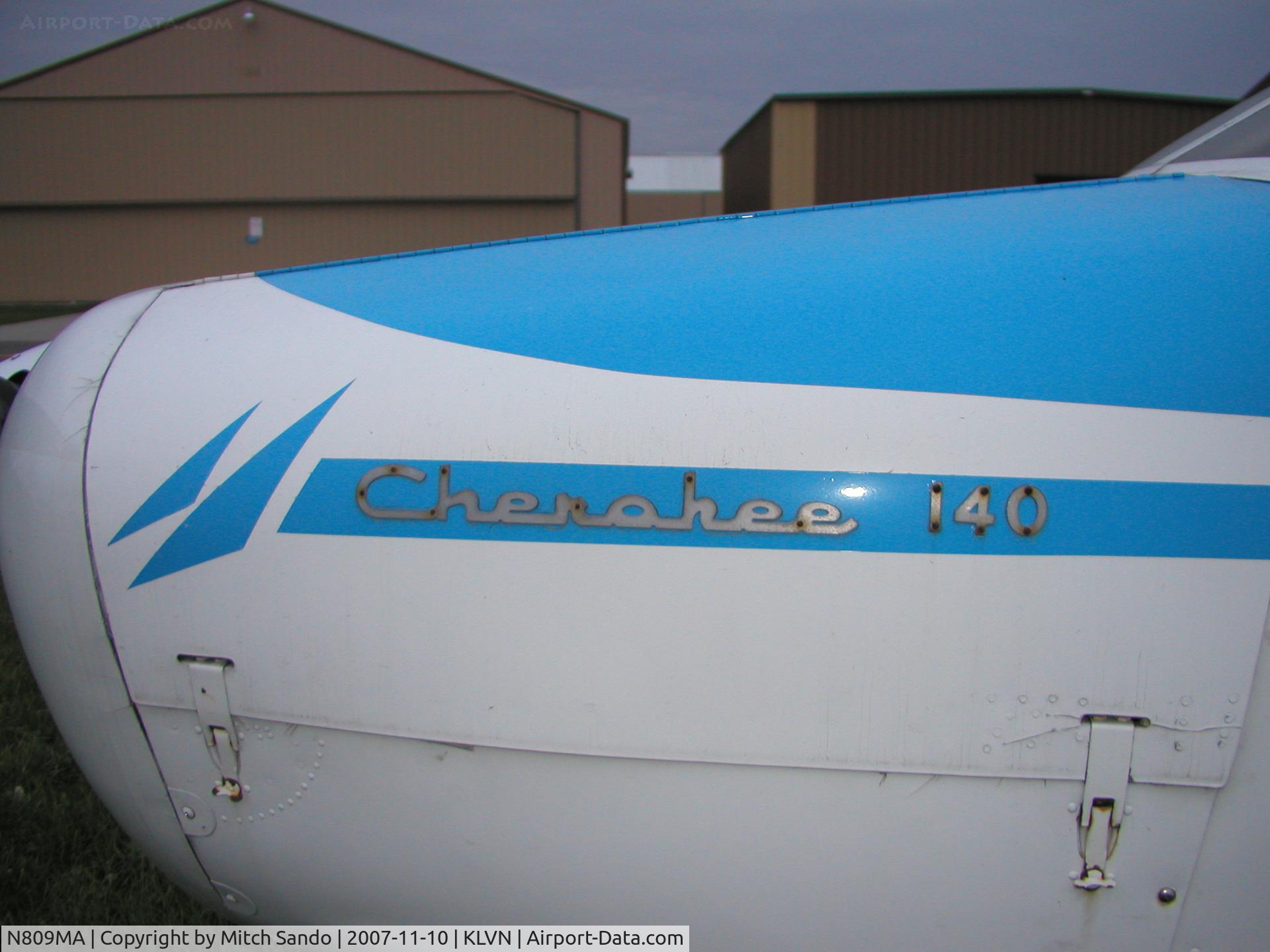 N809MA, 1967 Piper PA-28-140 C/N 28-23712, Tied down at Airlake.