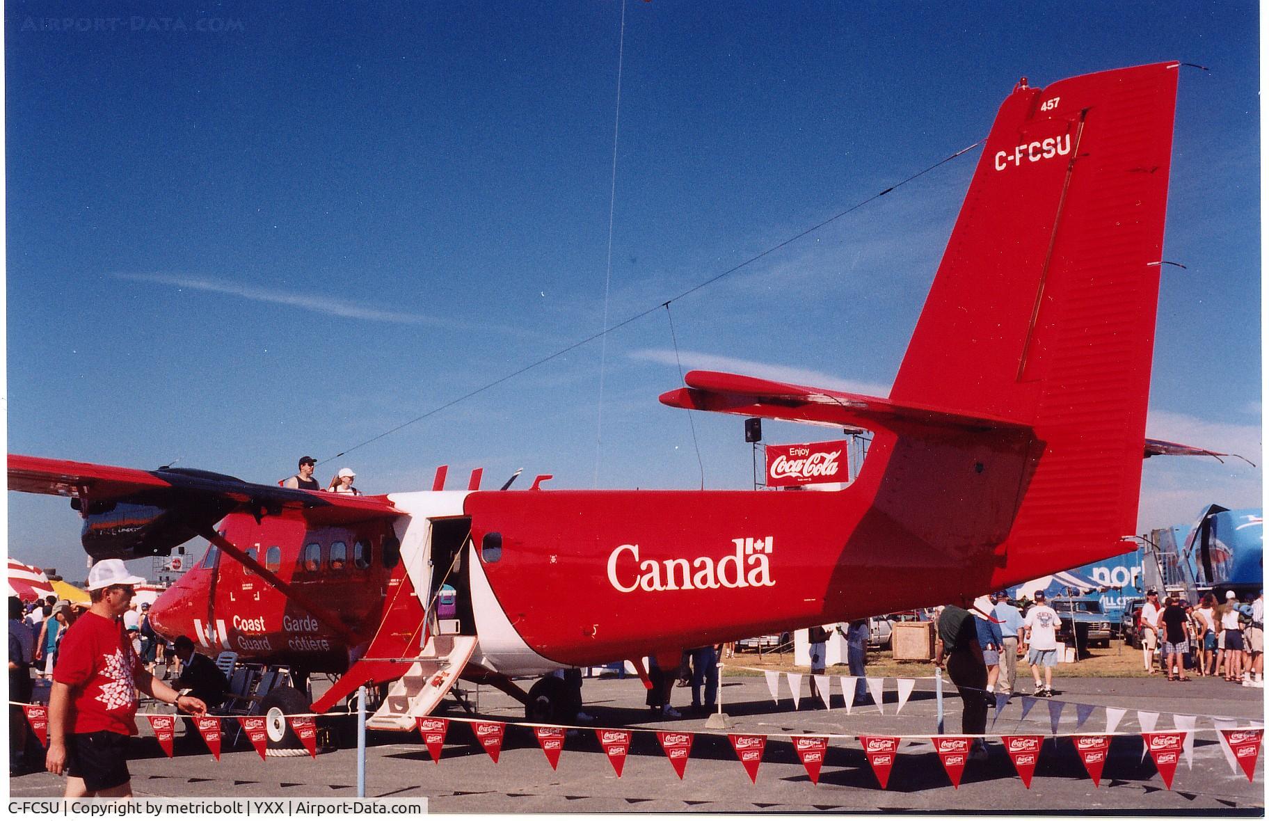 C-FCSU, 1973 De Havilland Canada DHC-6-300 Twin Otter C/N 352, At the 1996 Abbotsford Airshow,wearing Coast Guard/Garde Cotiere titles