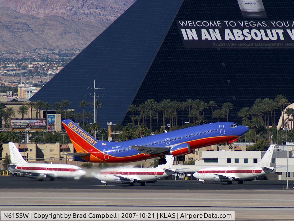 N615SW, 1995 Boeing 737-3H4 C/N 27698, Southwest Airlines / 1995 Boeing 737-3H4