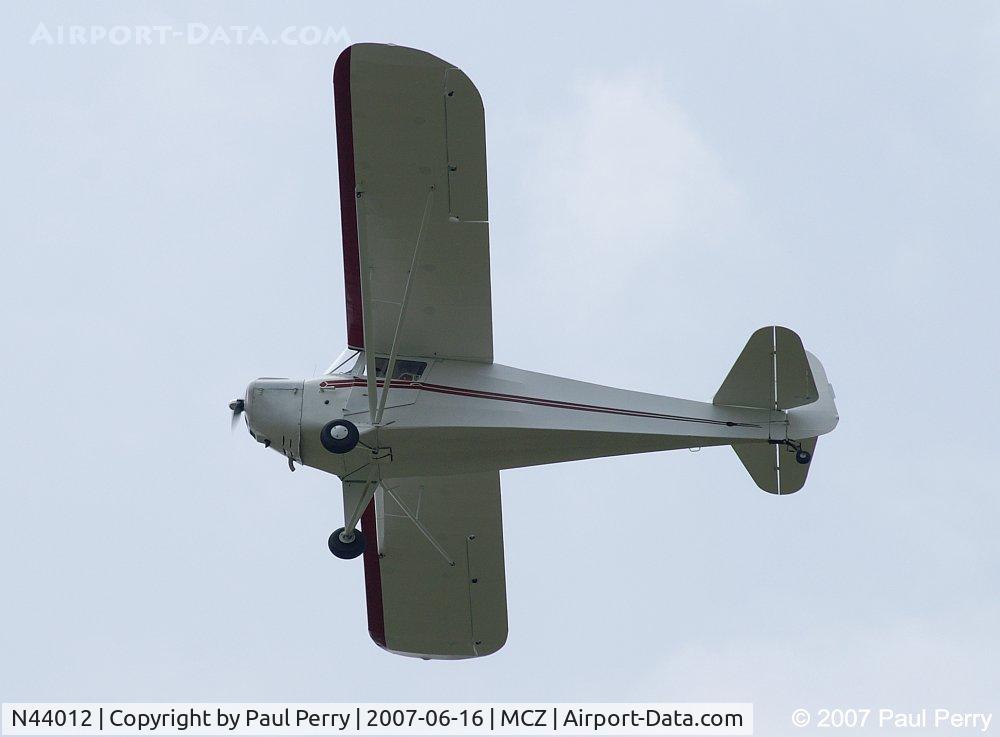N44012, 1946 Taylorcraft BC12-D C/N 9812, Passing overhead