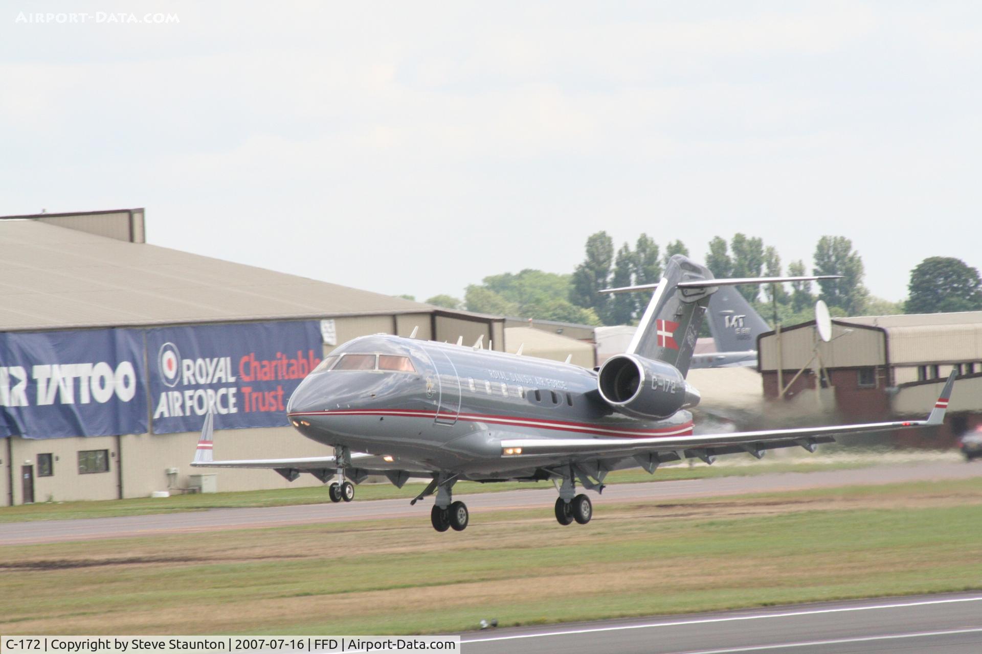 C-172, 2000 Bombardier Challenger 604 (CL-600-2B16) C/N 5472, Royal International Air Tattoo 2007